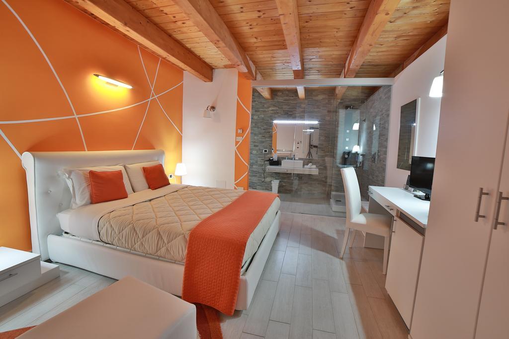 Villa Giulia Del Cavaliere Castrovillari Eksteriør billede